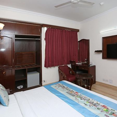 Capital O 5331 Zara Grand Yeni Delhi Dış mekan fotoğraf