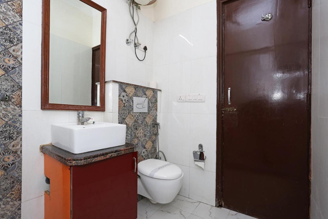 Capital O 5331 Zara Grand Yeni Delhi Dış mekan fotoğraf