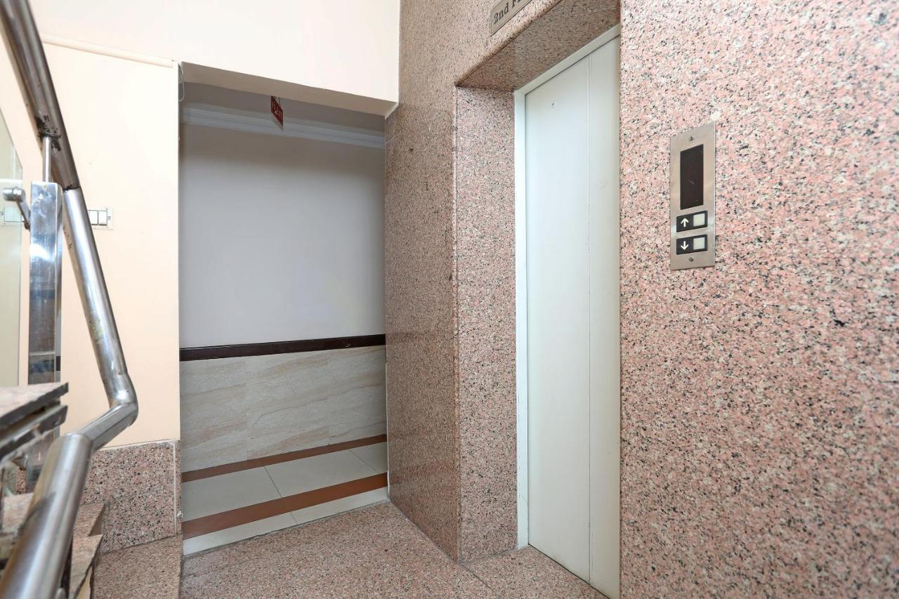 Capital O 5331 Zara Grand Yeni Delhi Dış mekan fotoğraf